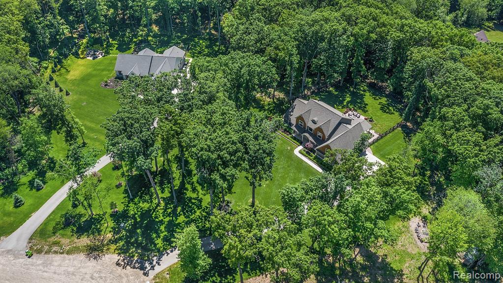 471 Montclair Way Milford, MI 48381 - Photo 68 of 75
