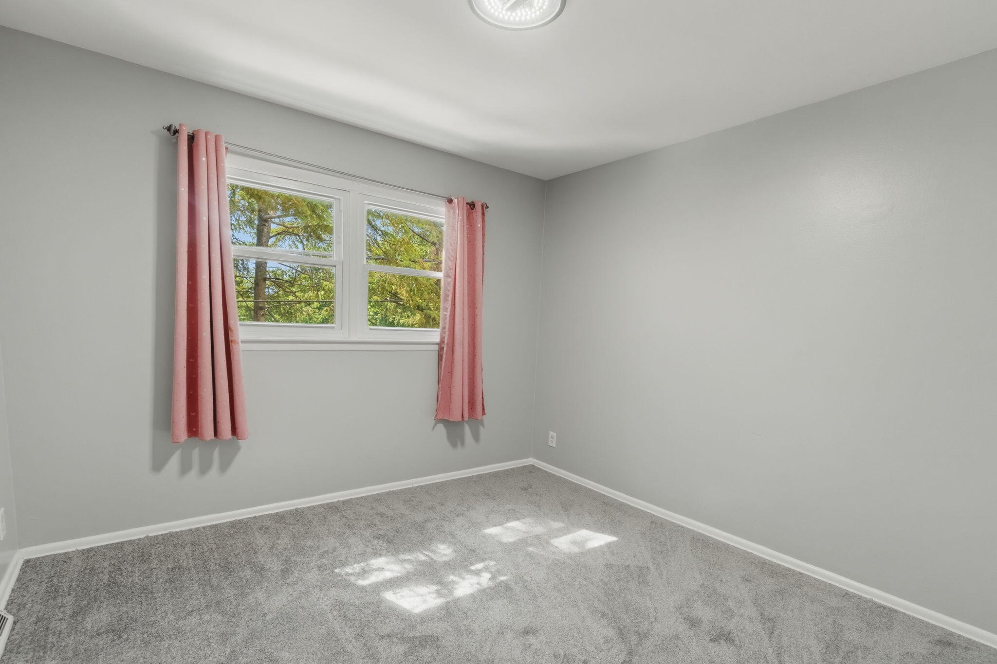 10501 West Silver Spring Drive Milwaukee, WI 53225 - Photo 14 of 57 39-web-or-mls-_DSC8014-HDR