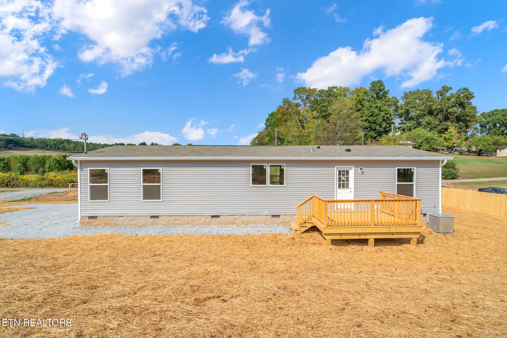 131 J McCauley Road Sweetwater, TN 37874 - Photo 39 of 45 10-web-or-mls-131 J McCauley Road-3
