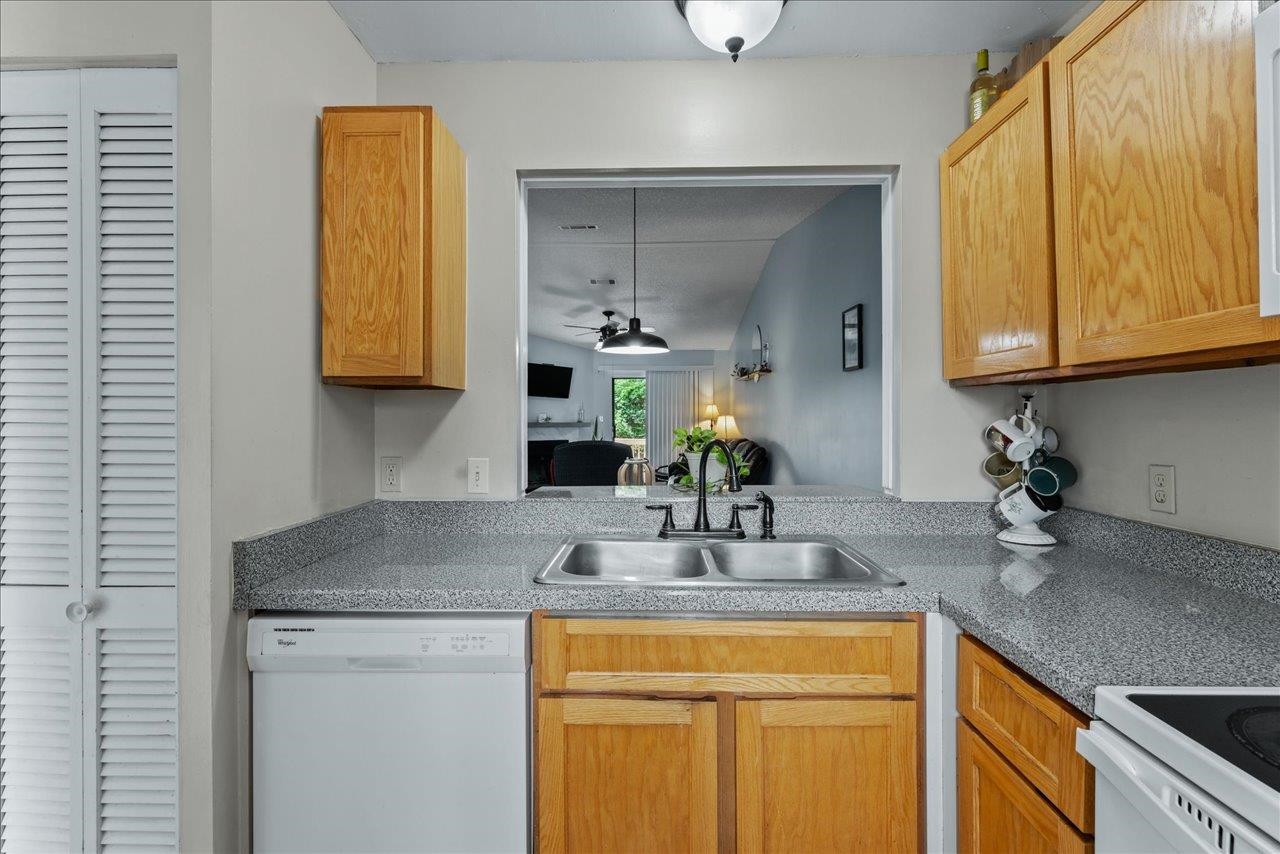 1571 Stone Road, Unit 5A Tallahassee, FL 32303 - Photo 25 of 29 Gallery Image 25