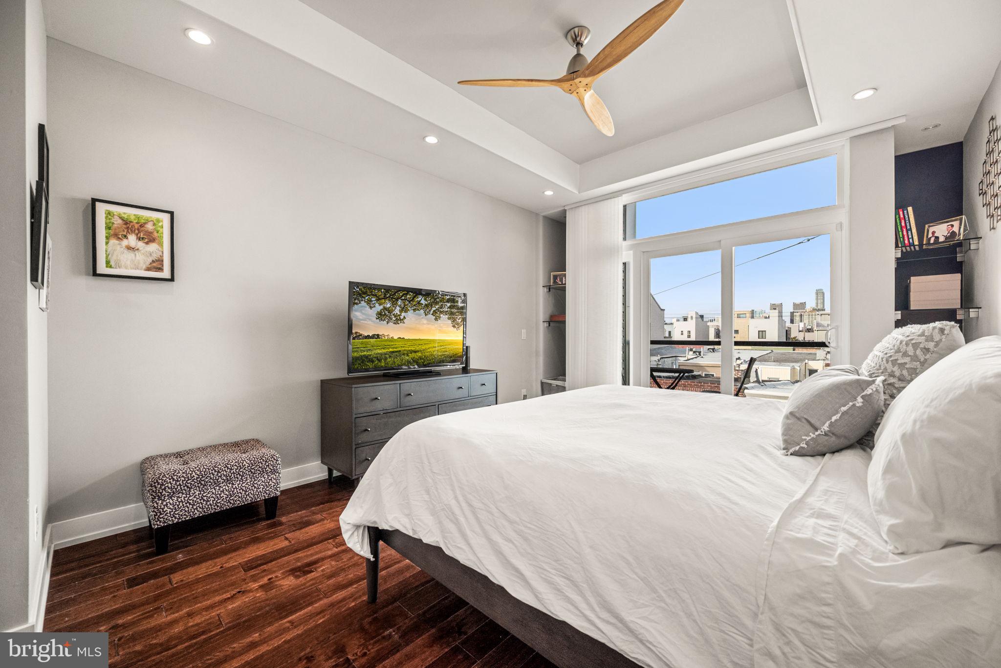 1816 Gerritt Street Philadelphia, PA 19146 - Photo 19 of 33 3rd Floor - Primary Bedroom