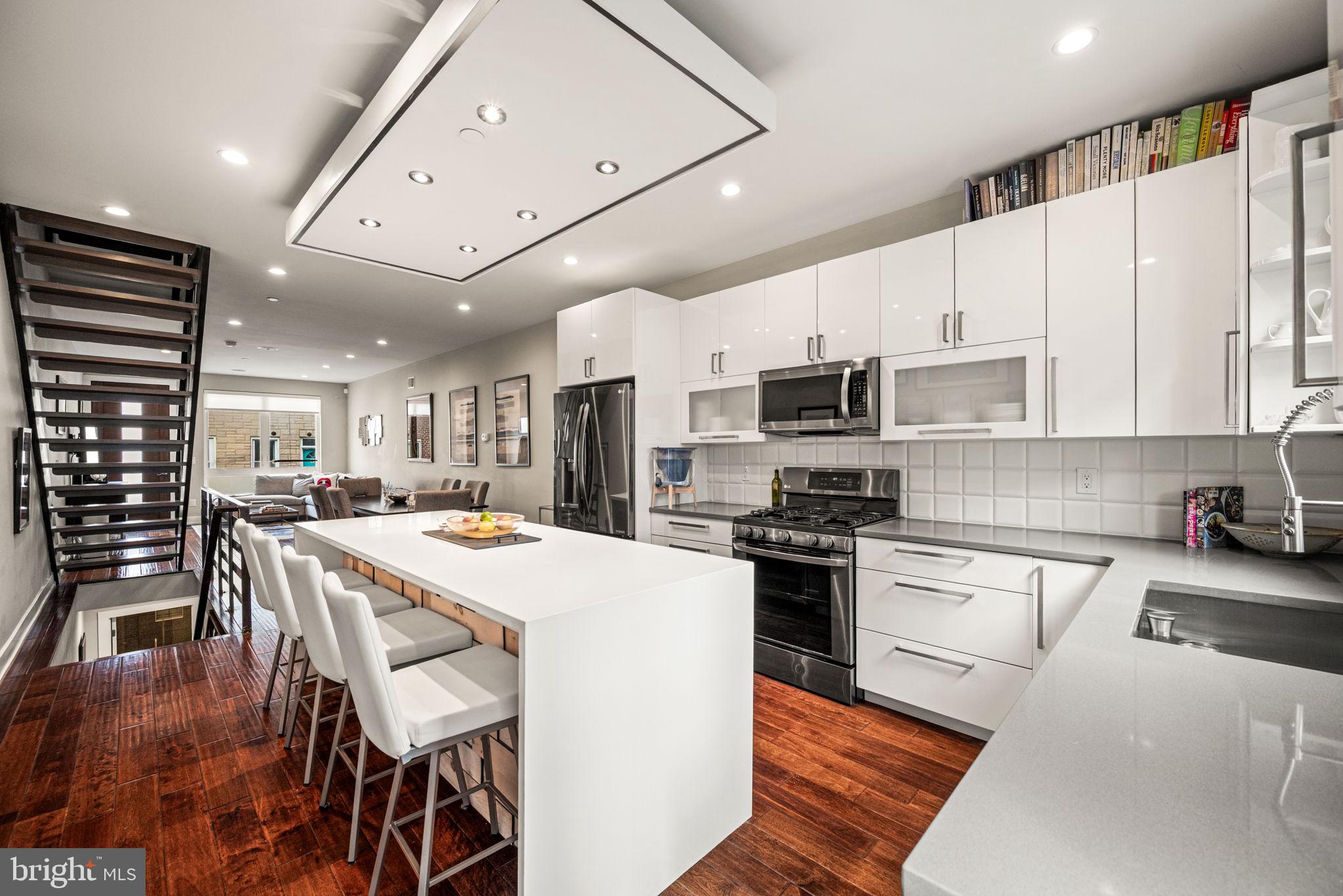 1816 Gerritt Street Philadelphia, PA 19146 - Photo 6 of 33 Kitchen