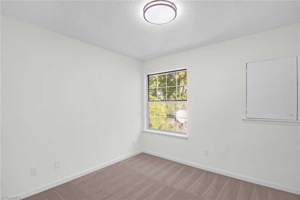 3607 McCuiston Road Greensboro, NC 27407 - Photo 27 of 36