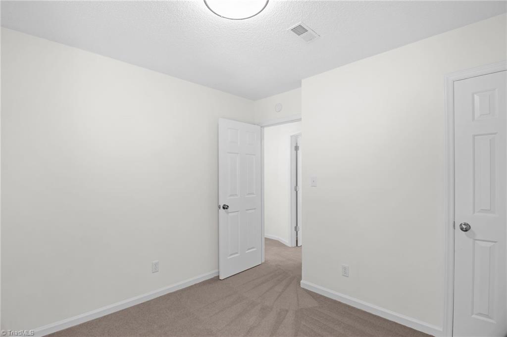 3607 McCuiston Road Greensboro, NC 27407 - Photo 28 of 36