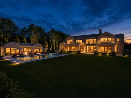 $25,900,000 | 582 Halsey Lane, Bridgehampton, NY 11932