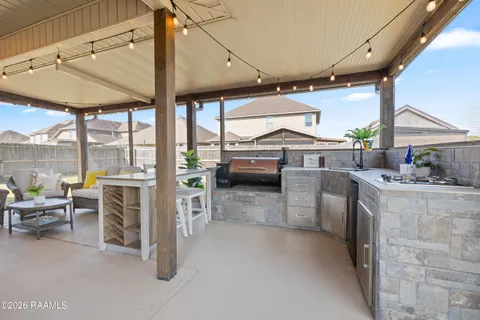 $335,000 | 111 Bottes Avenue, Youngsville, LA 70592