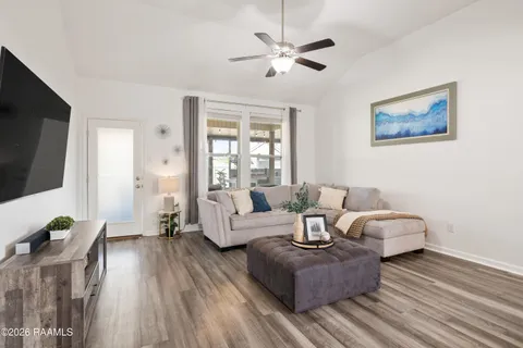 $335,000 | 111 Bottes Avenue, Youngsville, LA 70592