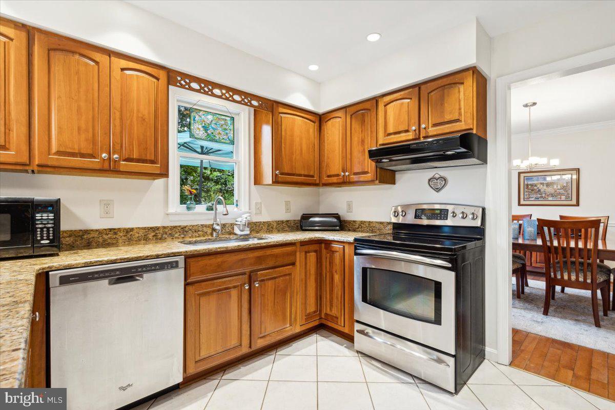 11405 Archer Circle Monrovia, MD 21770 - Photo 7 of 58 Kitchen
