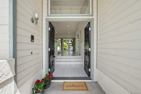 $700,000 | 65 Vía Casitas, Bonsall, CA 92003