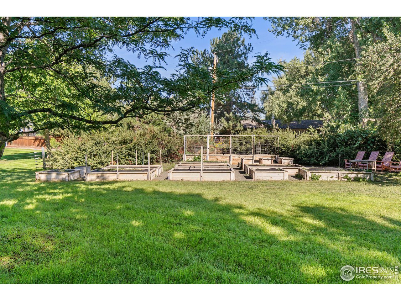7705 Baseline Road Boulder, CO 80303 - Photo 33 of 40 a view of a swimming pool with a yard