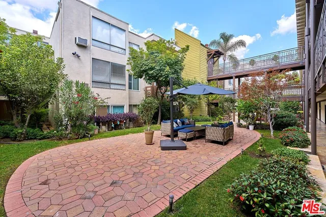 $399,000 | 525 South Ardmore Avenue, Unit 160, Los Angeles, CA 90020