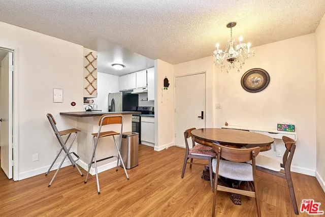 $399,000 | 525 South Ardmore Avenue, Unit 160, Los Angeles, CA 90020