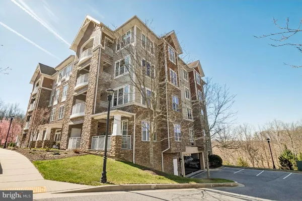 $450,000 | 17 Clay Lodge Lane, Unit 103, Catonsville, MD 21228