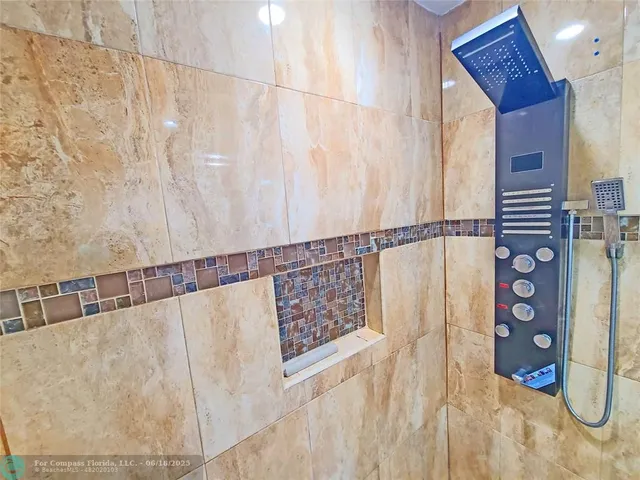 $235,000 | 139 Sparrow Drive, Unit 4B, Royal Palm Beach, FL 33411