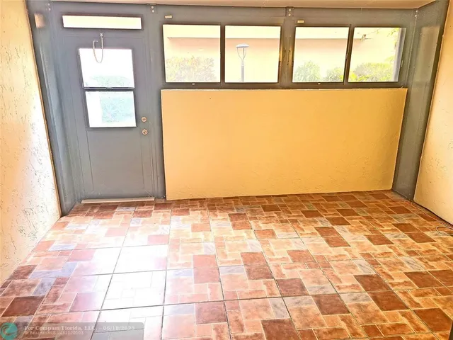 $235,000 | 139 Sparrow Drive, Unit 4B, Royal Palm Beach, FL 33411