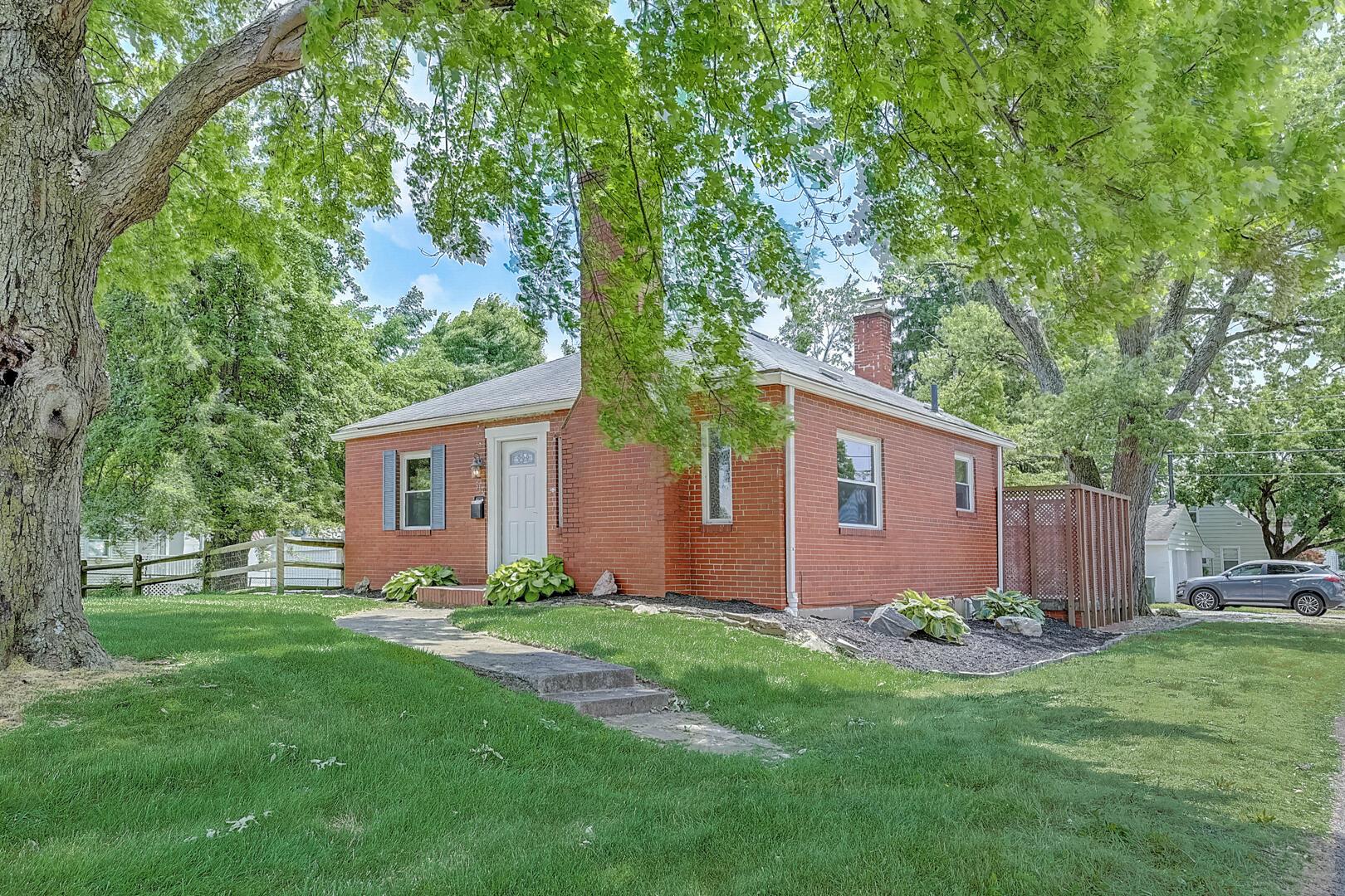 513 Morse Road Columbus, OH 43214 - Photo 2 of 25 listing_1