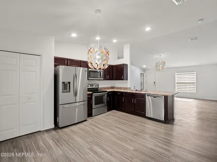 $318,000 | 98 Claymore Street, Deltona, FL 32725