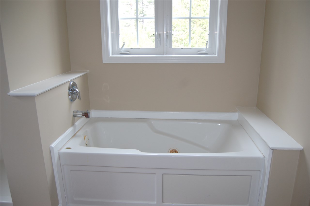 4 Poor Farm Road Deerfield, NH 03037 - Photo 11 of 18
