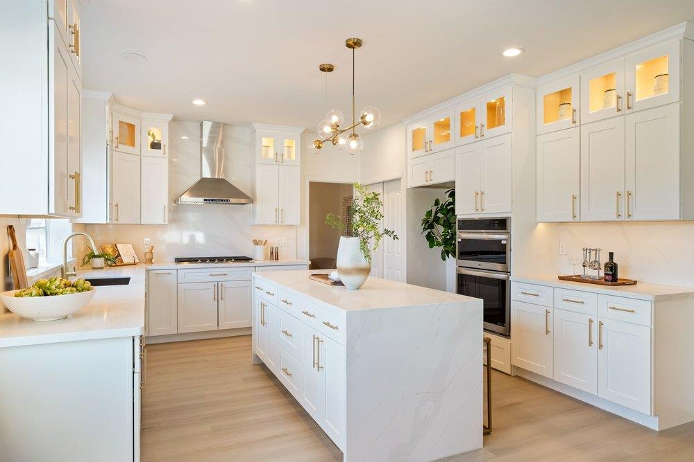 10496 South Stelling Road Cupertino, CA 95014 - Photo 2 of 6