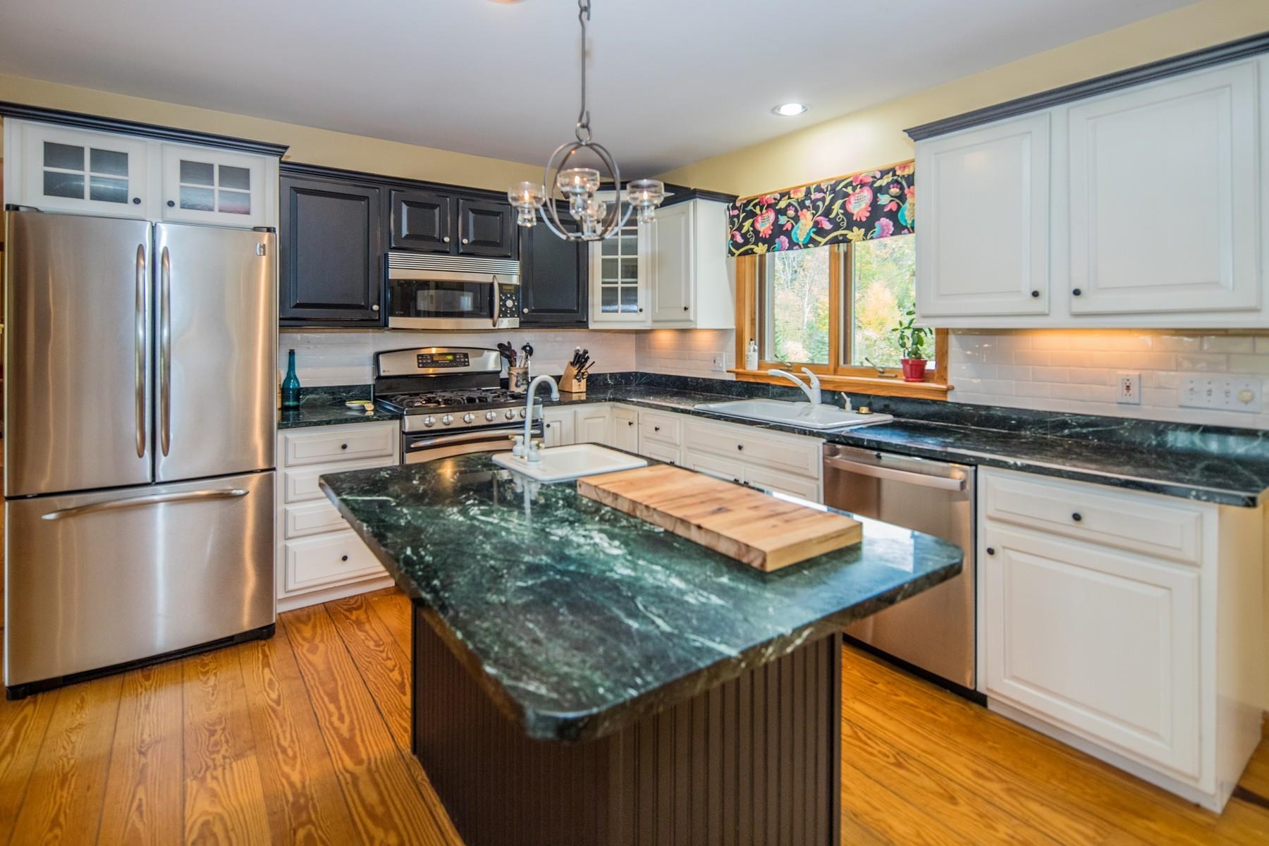 94 Campbell Road Rutland Town, VT 05736 - Photo 11 of 40
