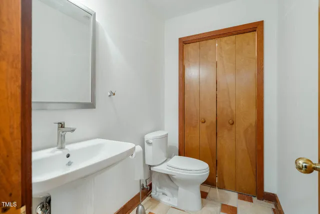 $725,000 | 101 Ironwood Place, Chapel Hill, NC 27514