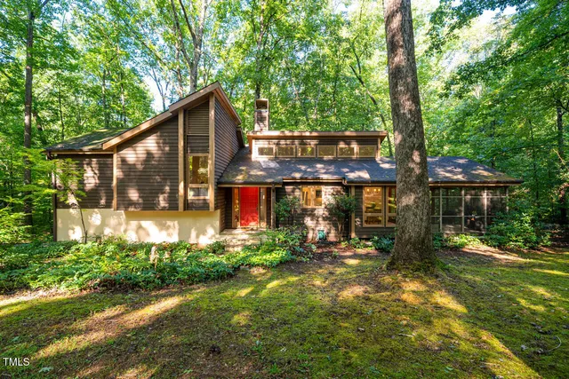 $725,000 | 101 Ironwood Place, Chapel Hill, NC 27514