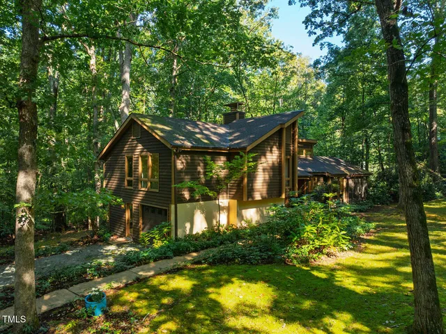 $725,000 | 101 Ironwood Place, Chapel Hill, NC 27514