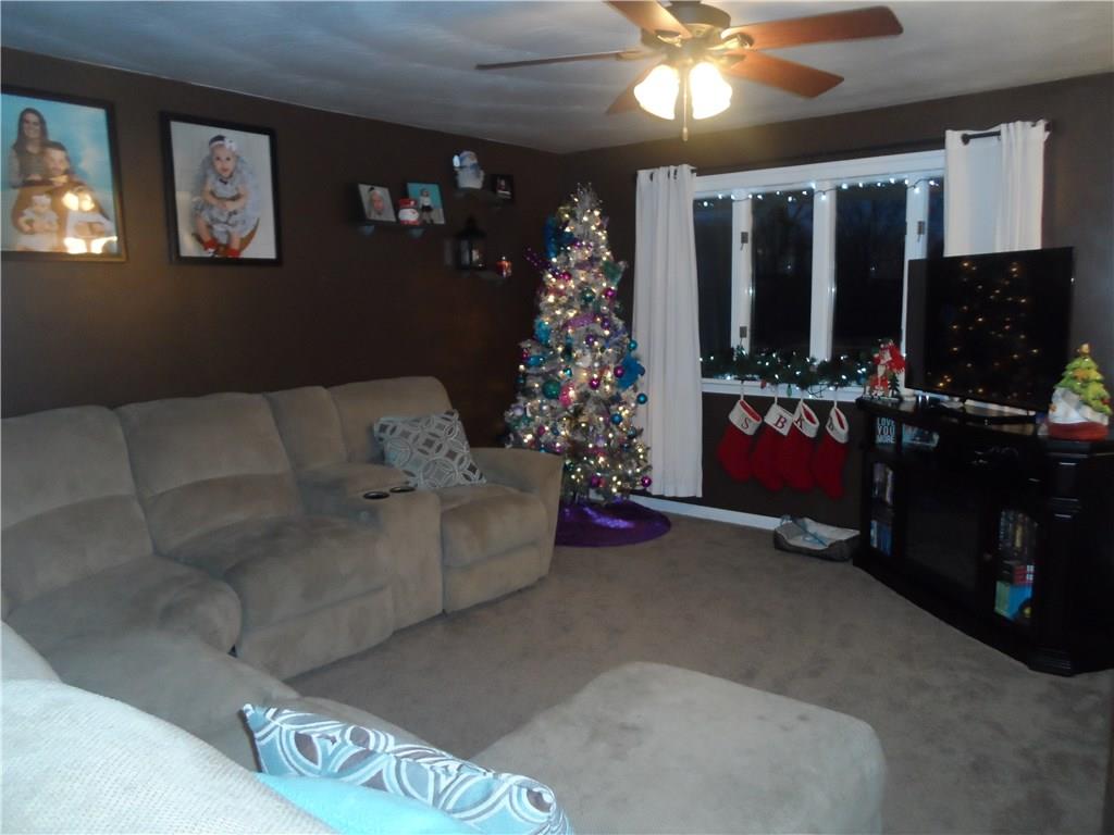 117 Pine Ridge Drive Chicora, PA 16025 - Photo 3 of 23 Gallery Image 3