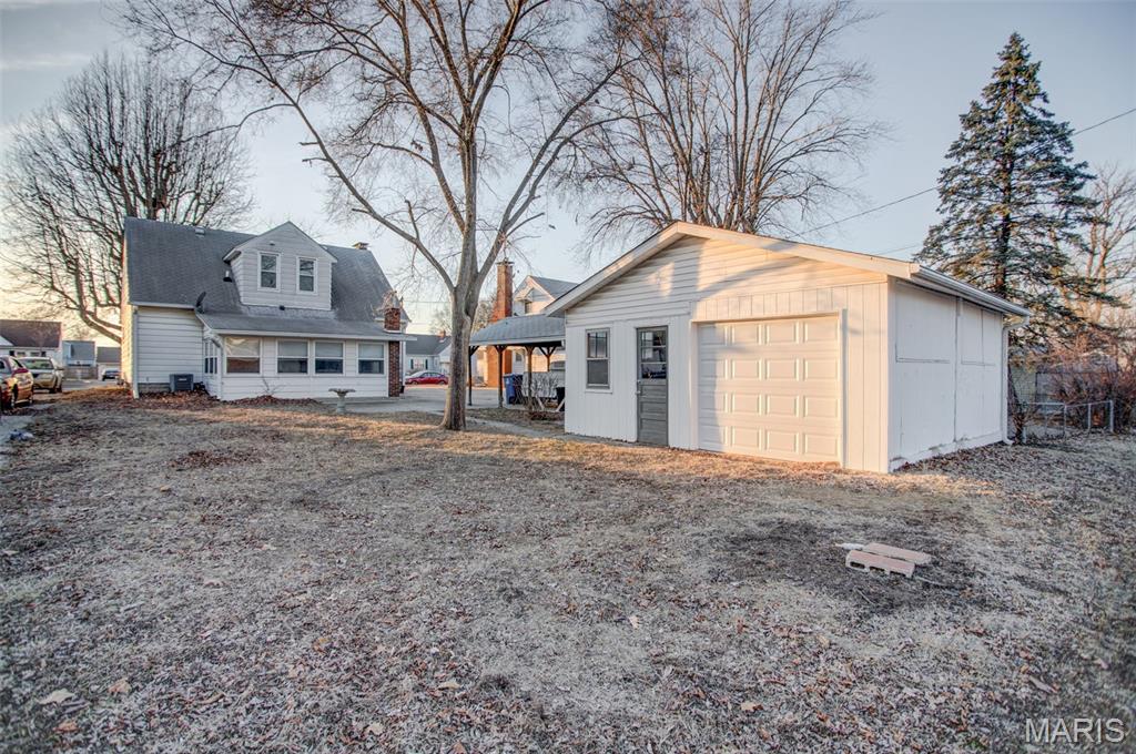 453 George Street Wood River, IL 62095 - Photo 52 of 55