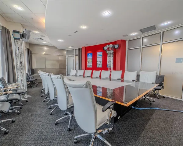 $10,000 | 4705 South Apopka Vineland Road, Unit 210, Orlando, FL 32819