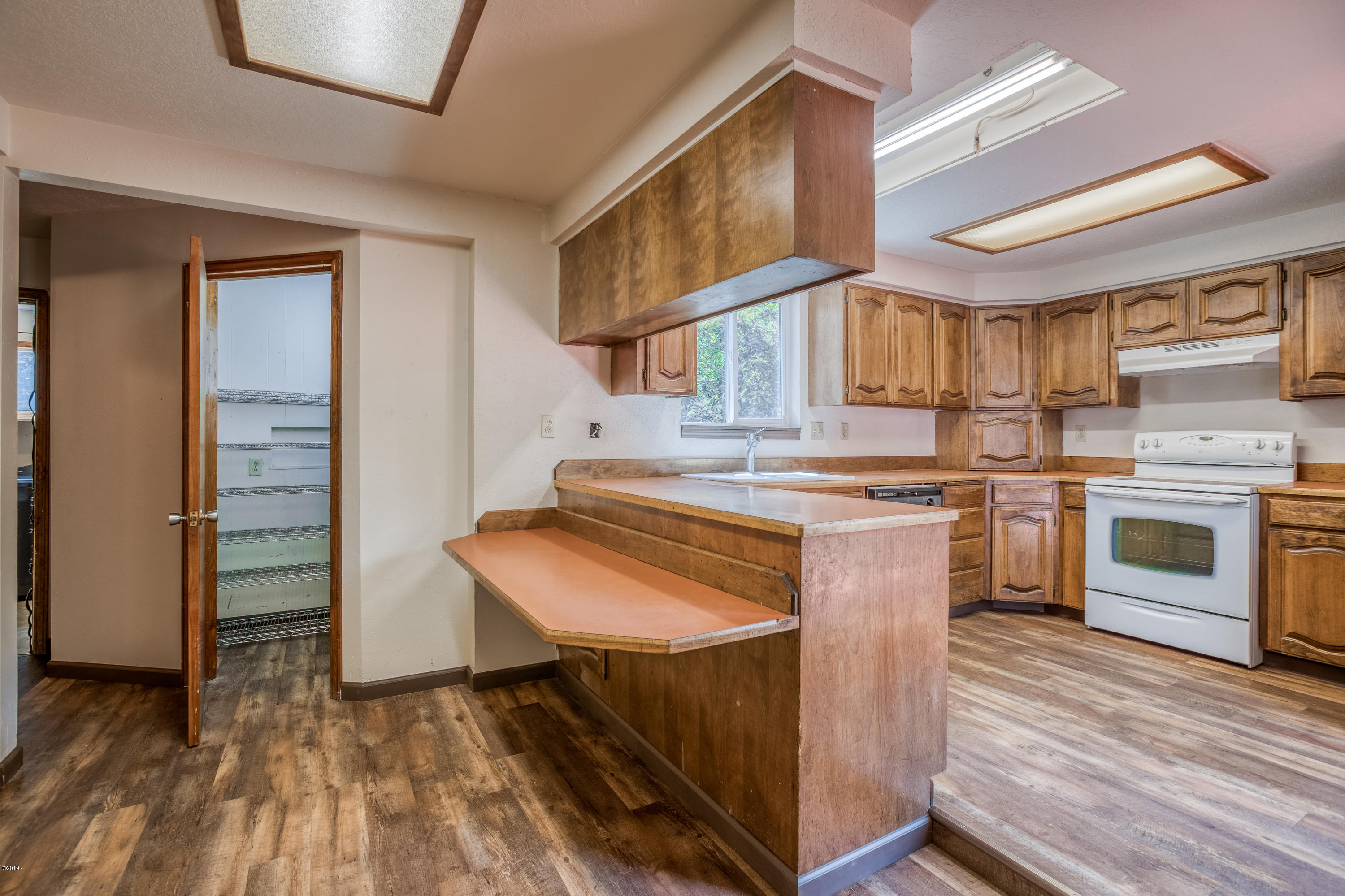 47 Schlecht Road Toledo, OR 97391 - Photo 9 of 28 11-Shlecht Rd