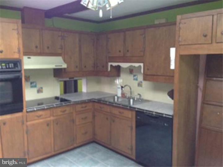 22 Bertolet School Road Spring City, PA 19475 - Photo 4 of 16