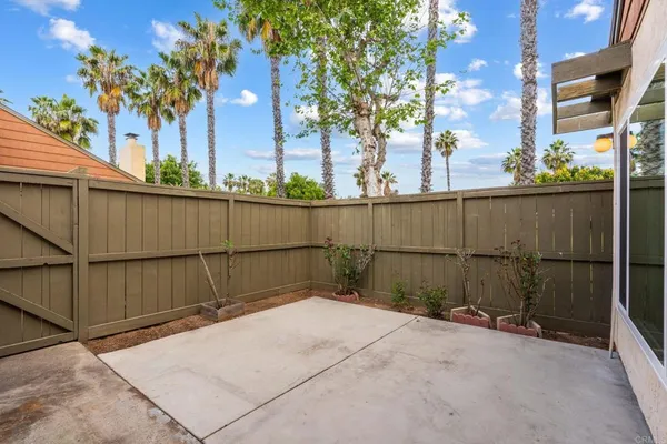 $3,400 | 10575 Caminito Glenellen, San Diego, CA 92126