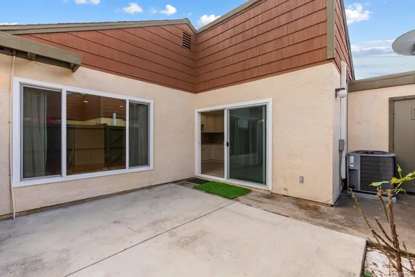 $3,400 | 10575 Caminito Glenellen, San Diego, CA 92126