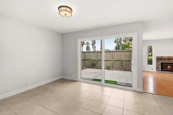 $3,400 | 10575 Caminito Glenellen, San Diego, CA 92126