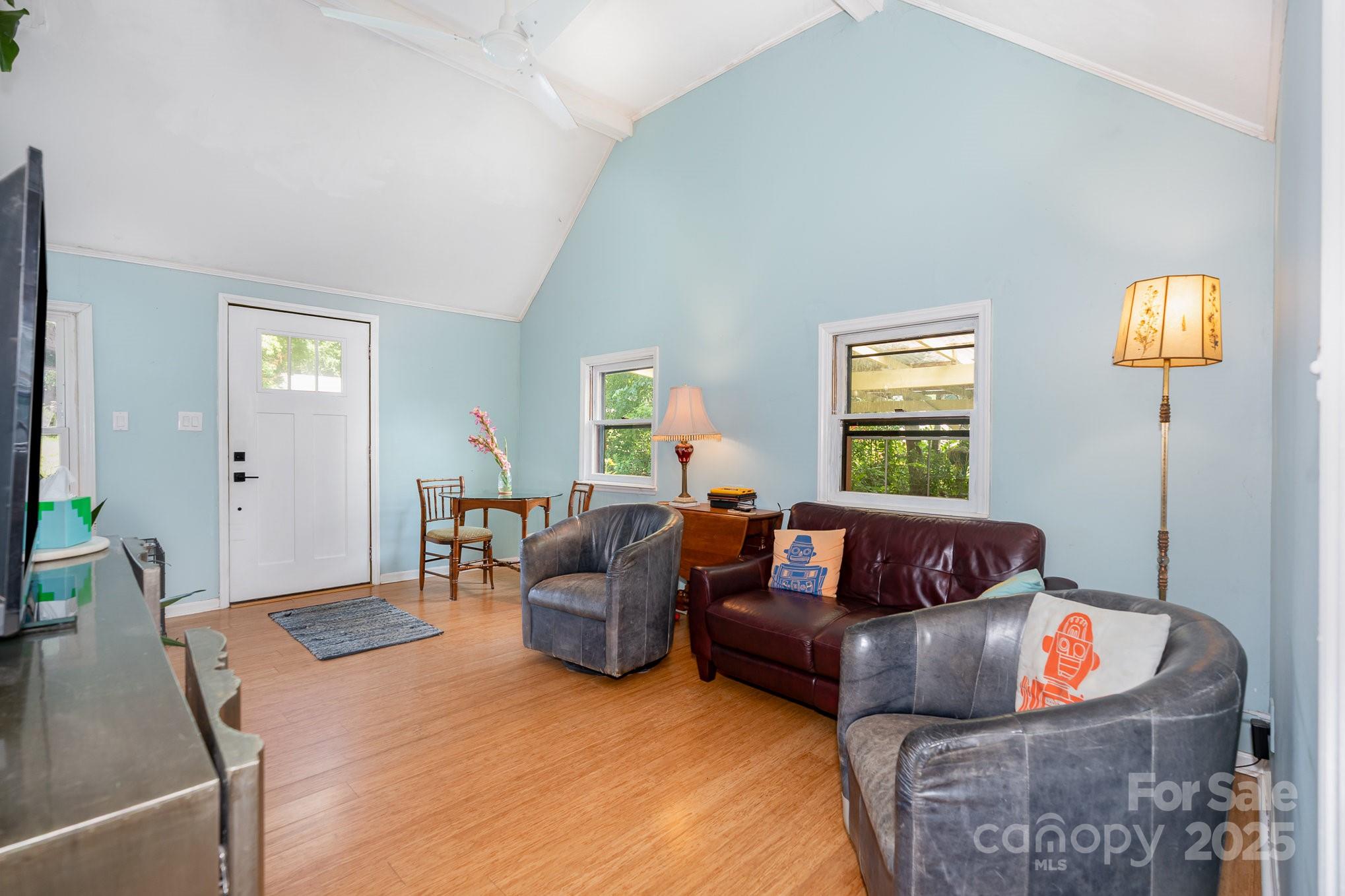 4124 Oakwood Road Charlotte, NC 28269 - Photo 8 of 20 a living room with furniture and a window