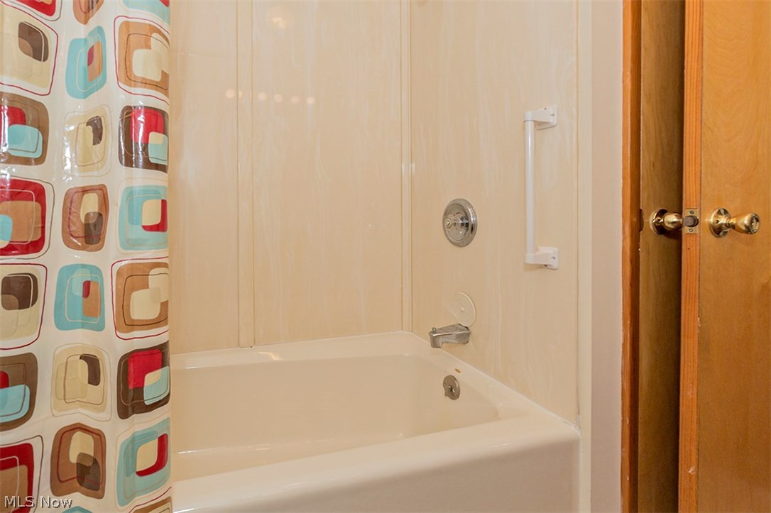 8409 Sherman Road Chesterland, OH 44026 - Photo 22 of 35 Gallery Image 22