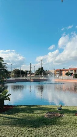 a view of a livingroom with furniture