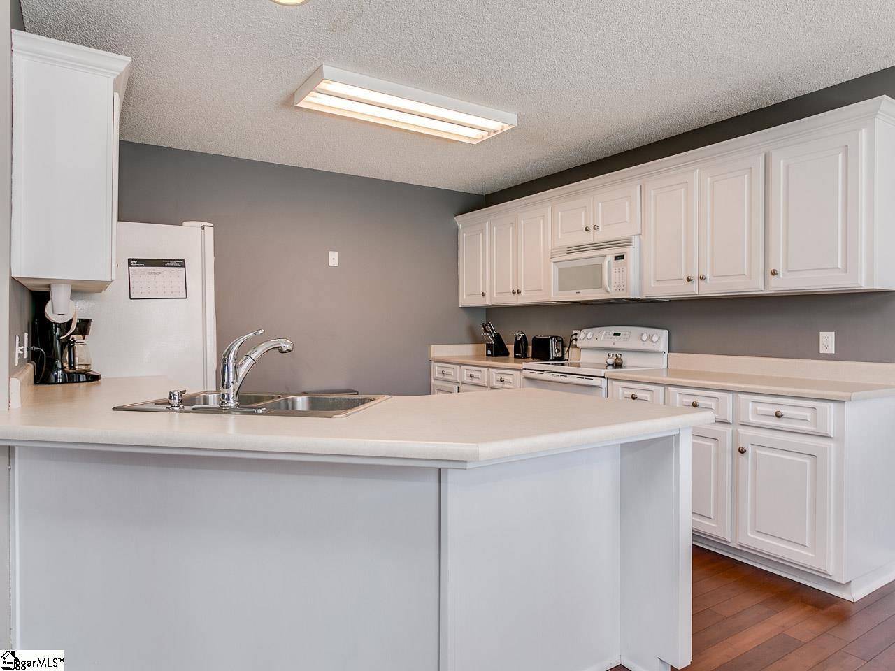 130 Summit Ridge Drive Boiling Springs, SC 29316 - Photo 11 of 35 Gallery Image 11