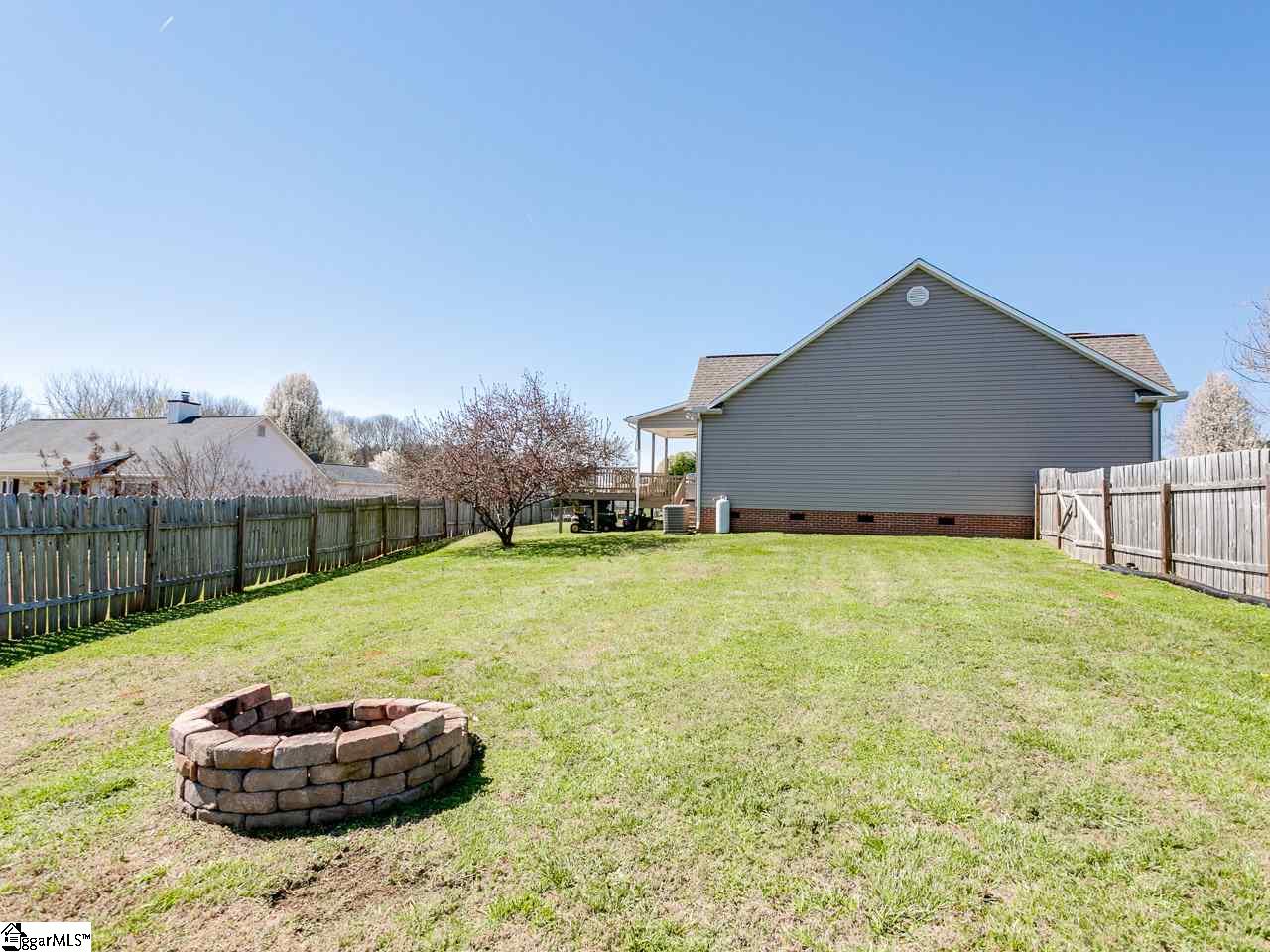 130 Summit Ridge Drive Boiling Springs, SC 29316 - Photo 33 of 35 Gallery Image 33