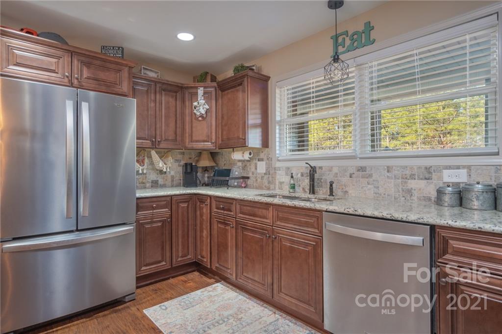 555 Rowells Road Catawba, SC 29704 - Photo 11 of 41 Gallery Image 11