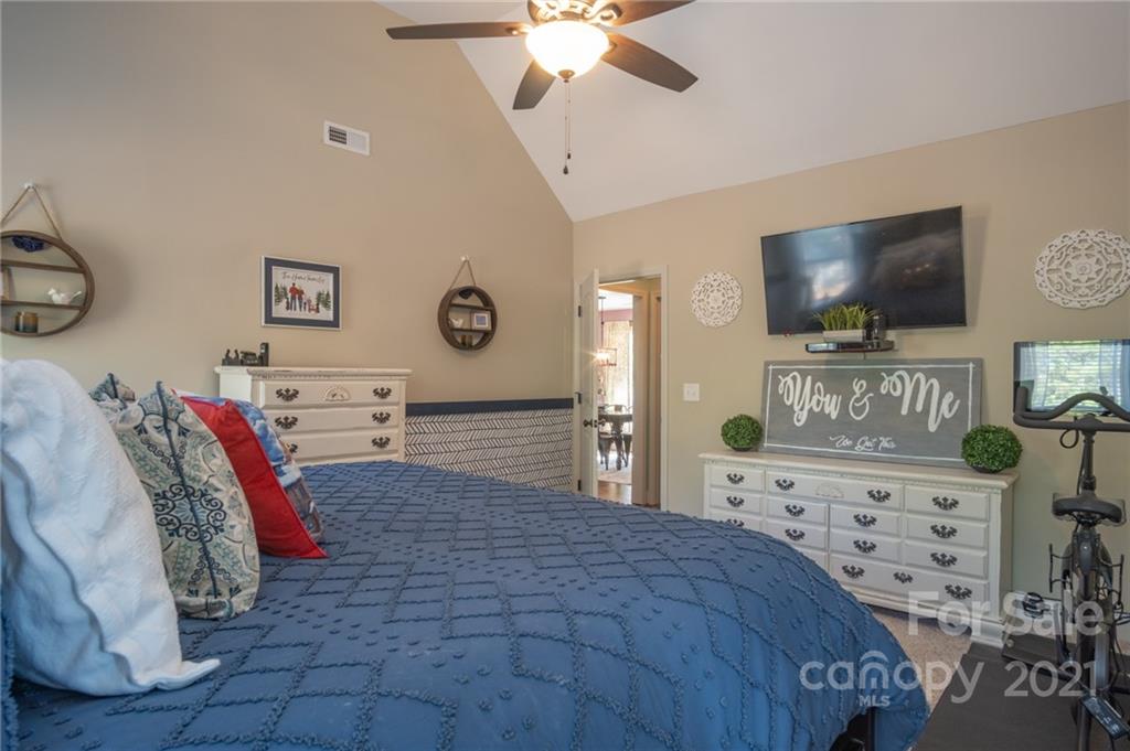 555 Rowells Road Catawba, SC 29704 - Photo 15 of 41 Gallery Image 15