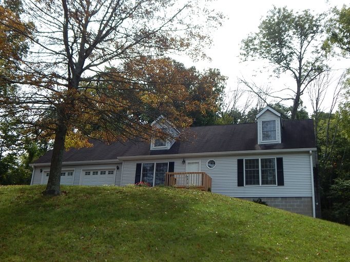 228 Pinhook Road Bedford, IN 47421 - Photo 1 of 25