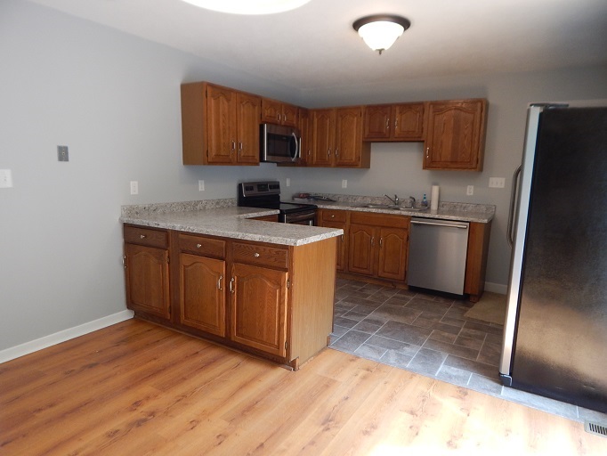 228 Pinhook Road Bedford, IN 47421 - Photo 12 of 25