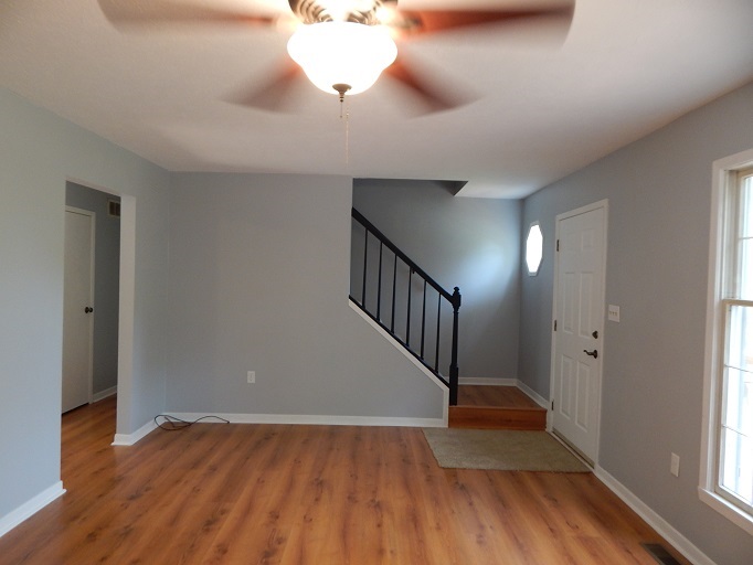 228 Pinhook Road Bedford, IN 47421 - Photo 5 of 25