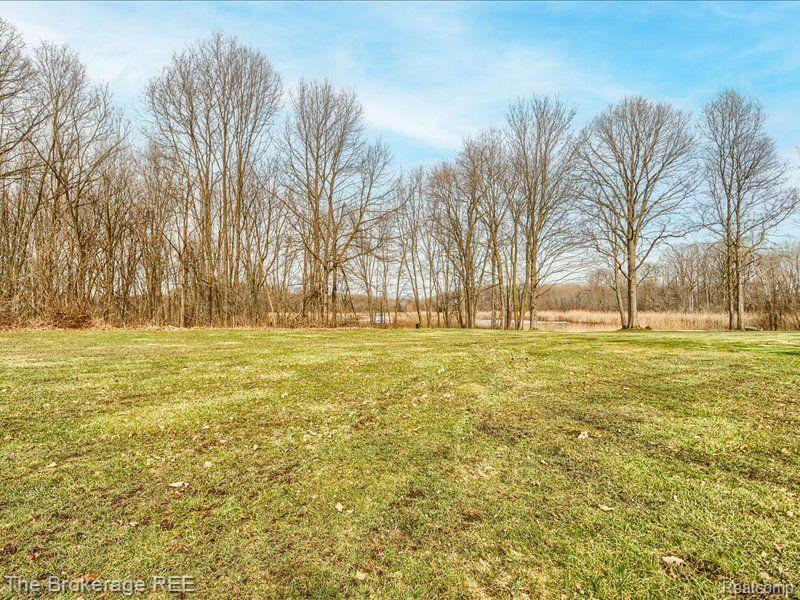 301 Gray Road Lapeer, MI 48446 - Photo 15 of 64
