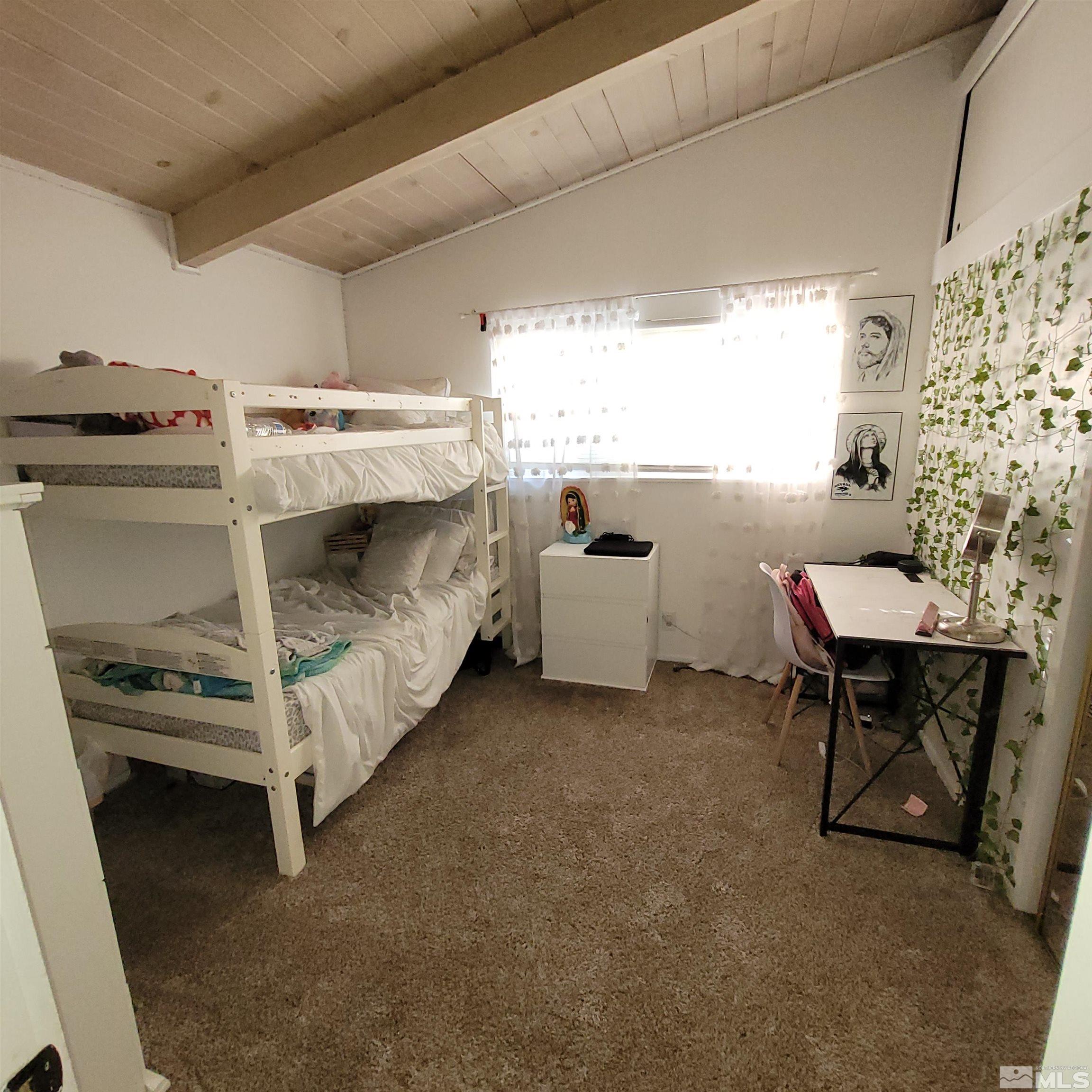 1124 Sbragia Way Sparks, NV 89431 - Photo 8 of 23 Photo 8