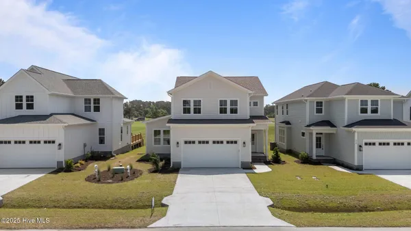 $524,900 | 317 Taylorwood Drive, Beaufort, NC 28516