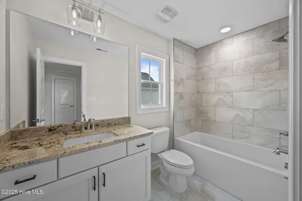 $524,900 | 317 Taylorwood Drive, Beaufort, NC 28516