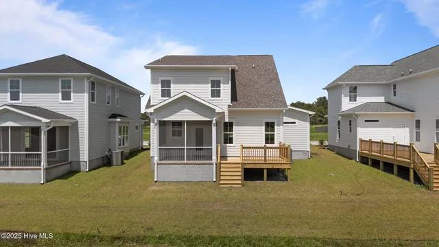 $549,900 | 317 Taylorwood Drive, Beaufort, NC 28516